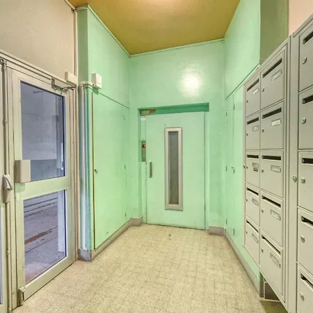 L Inattendu 8 Le Carre Chic Apartment *
