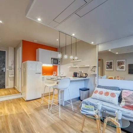 L Inattendu 8 Le Carre Chic Apartment